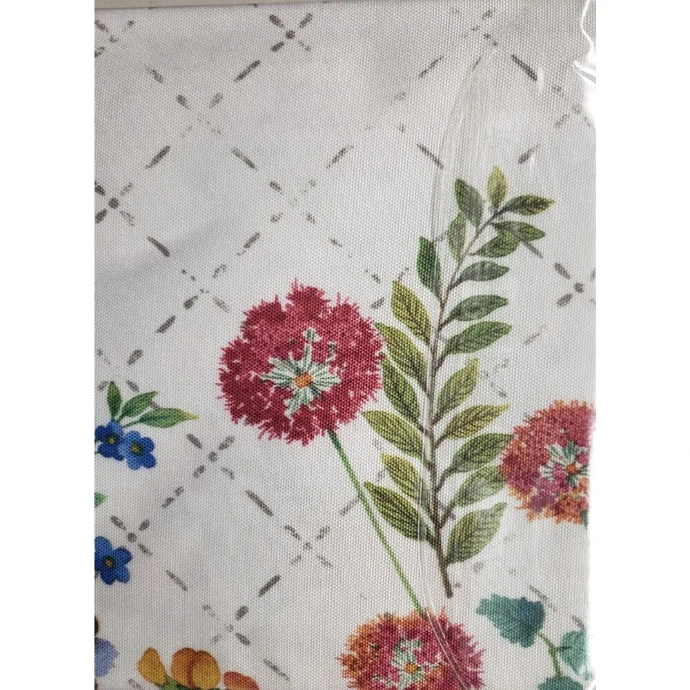 Benson Mills selling fabric